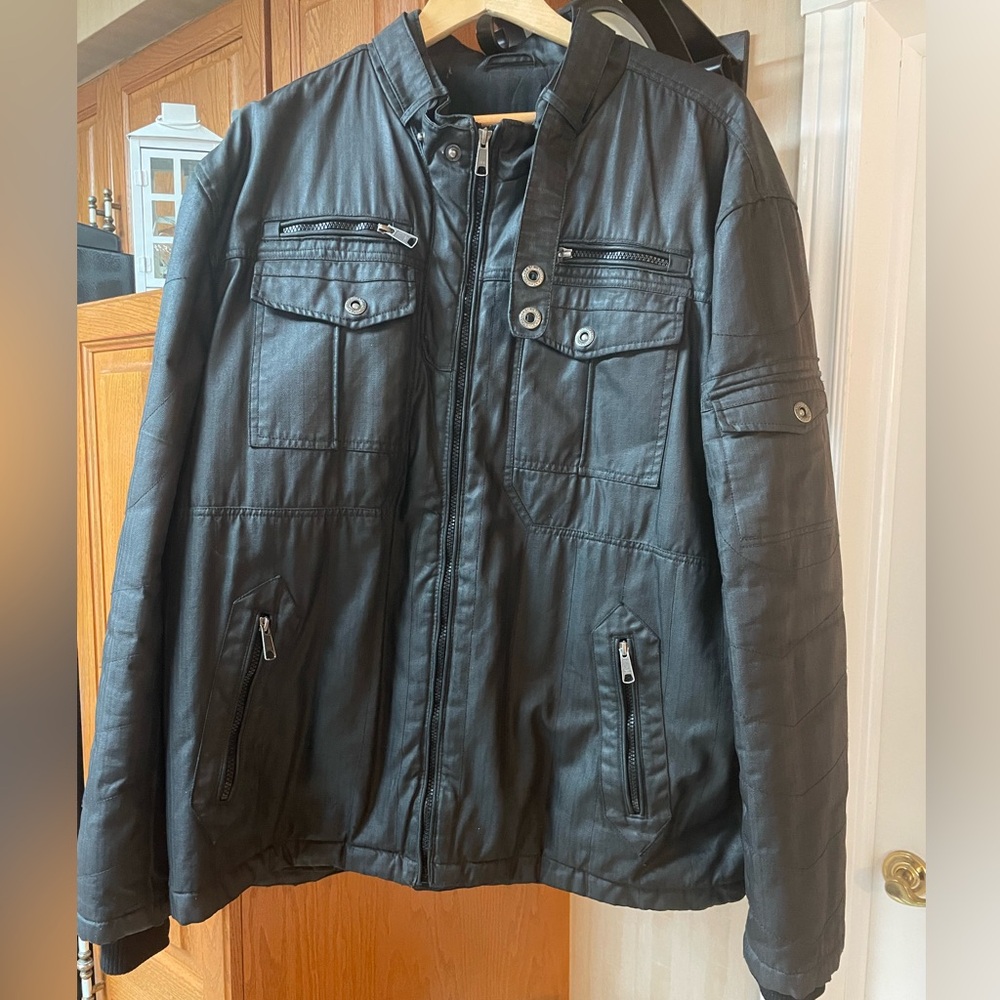 StoneCast  sports performance Men's Black Jacket